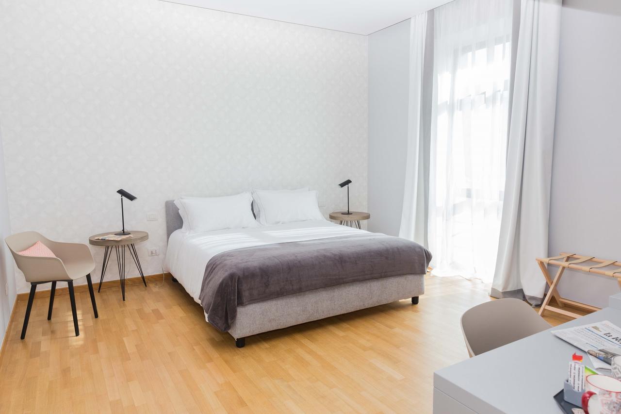 200 Rooms & Terrace Bari Zewnętrze zdjęcie