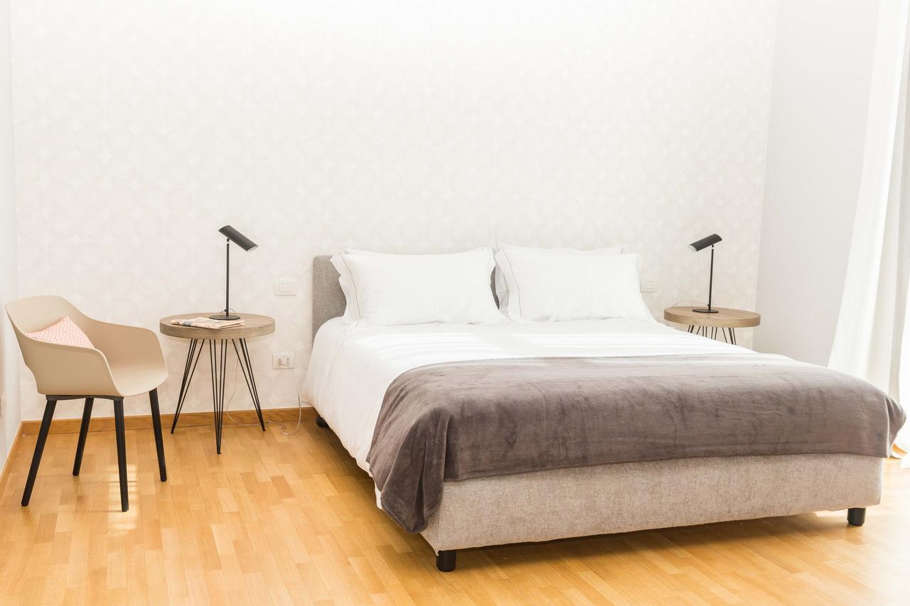 200 Rooms & Terrace Bari Zewnętrze zdjęcie