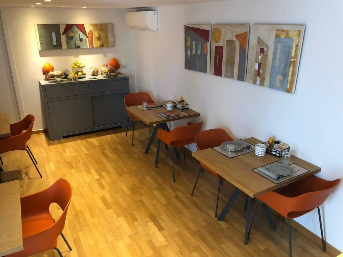 200 Rooms & Terrace Bari Zewnętrze zdjęcie
